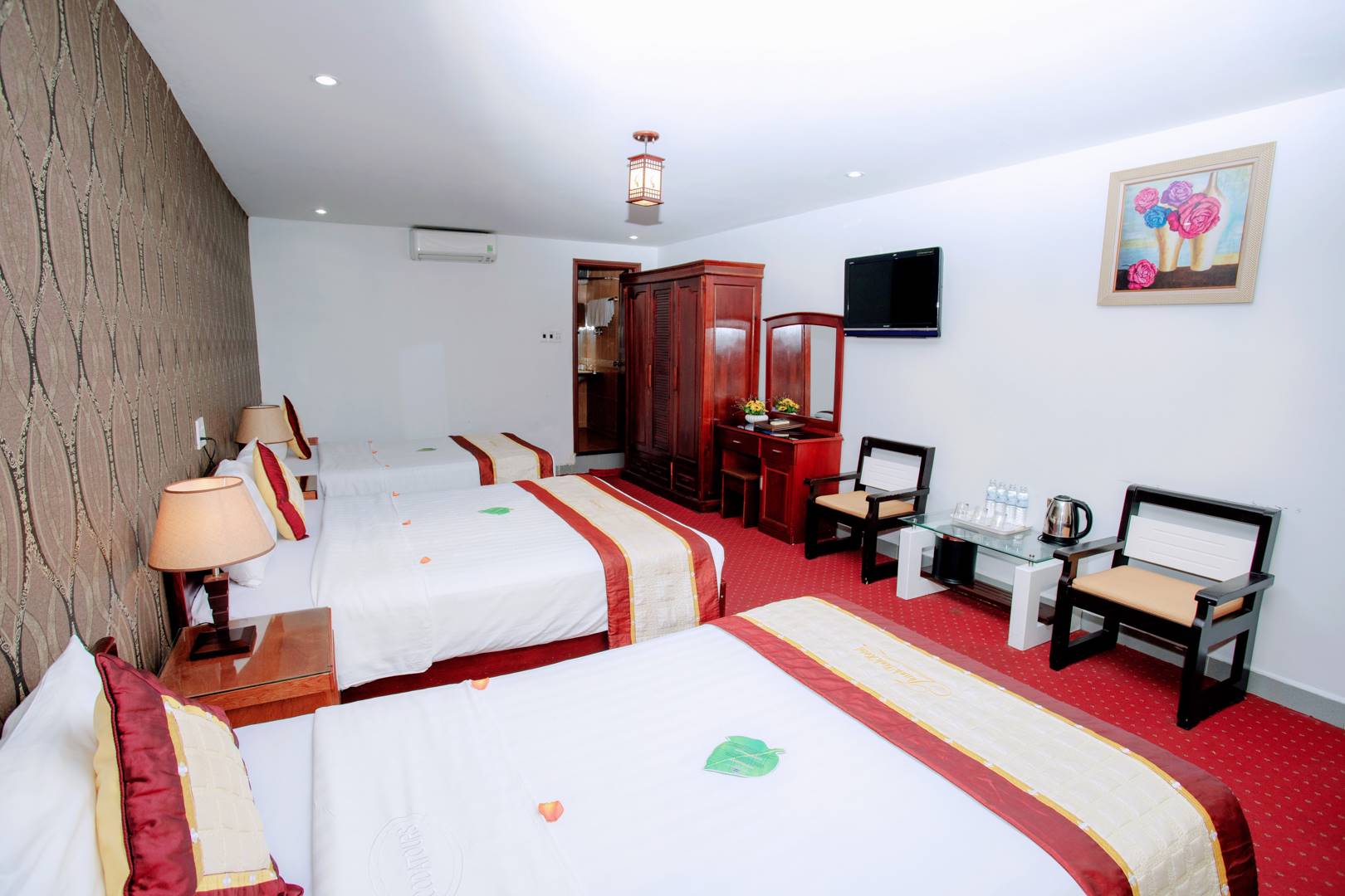 Superior Triple Room